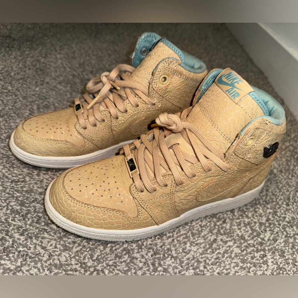 Air Jordan 1 Retro High OG PRL GG SAND DUNE